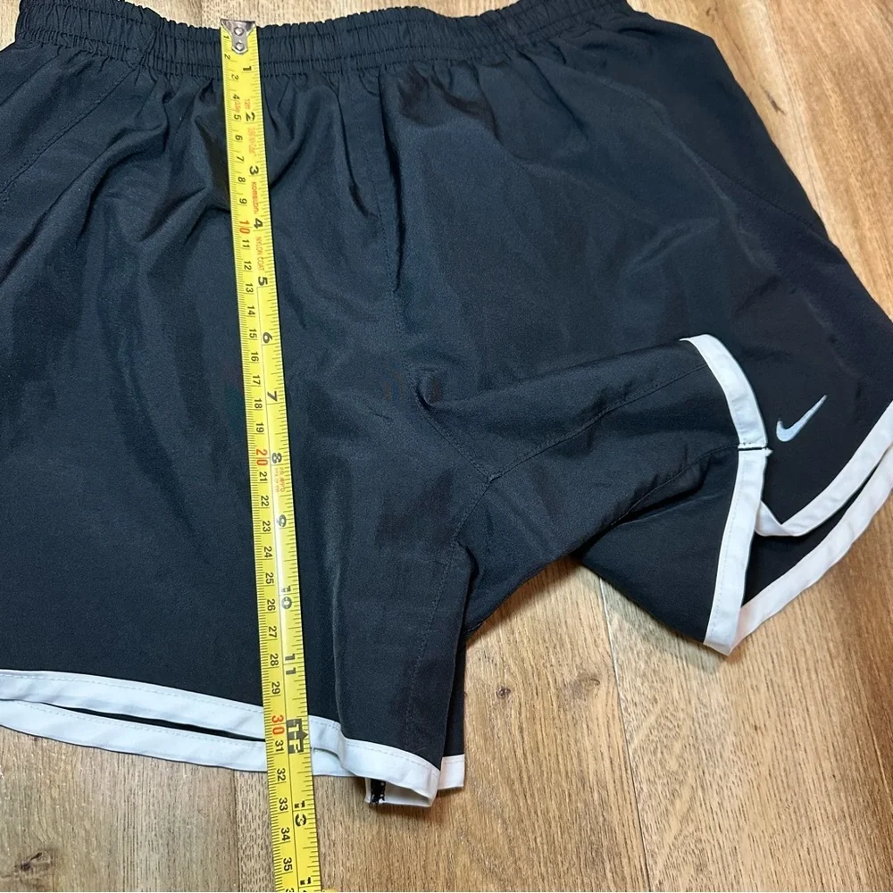 Nike Dri-fit Woman's Black Running Shorts Size XLarge